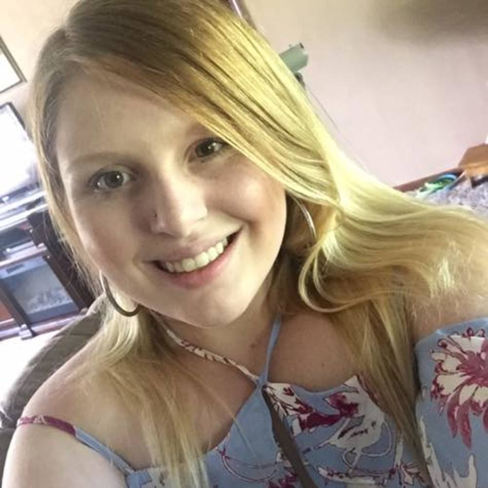 Meet your Posher, Brittany